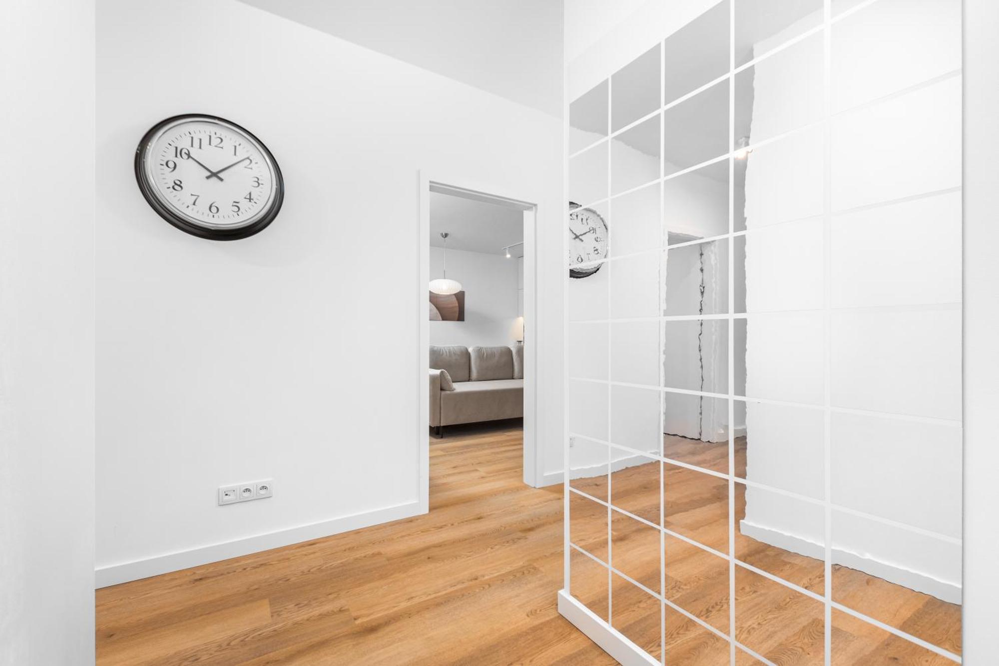 Przy Torach 3 By Homeprime Warsaw Exterior photo